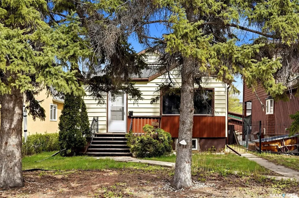 2249 Atkinson Street Regina SK S4N 3X2