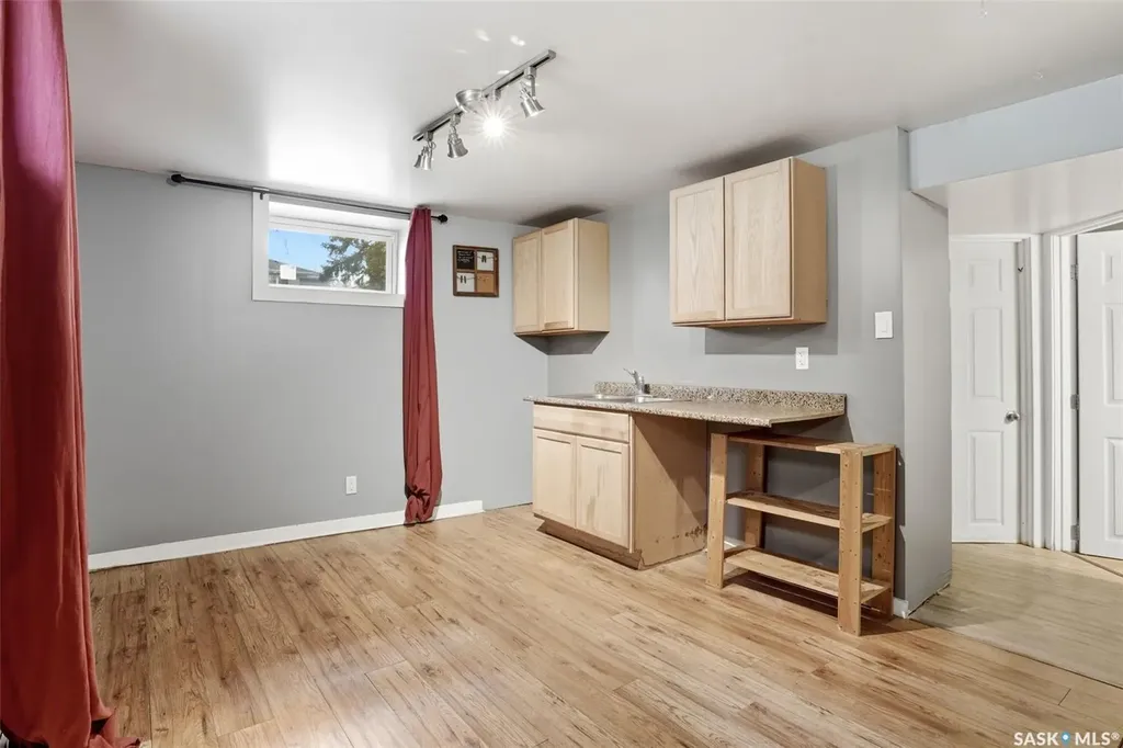 2249 Atkinson Street Regina SK S4N 3X2