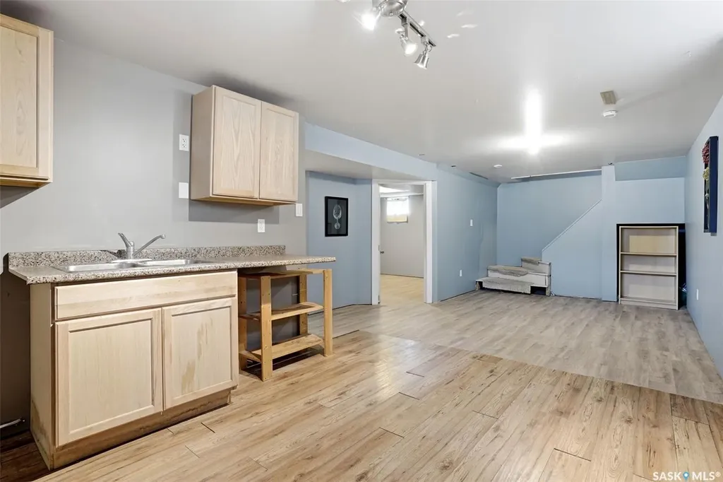 2249 Atkinson Street Regina SK S4N 3X2