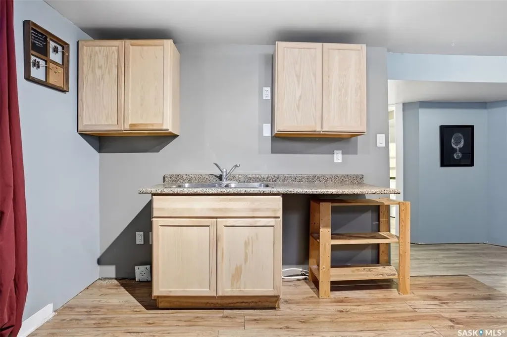 2249 Atkinson Street Regina SK S4N 3X2