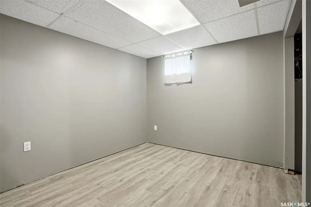 2249 Atkinson Street Regina SK S4N 3X2