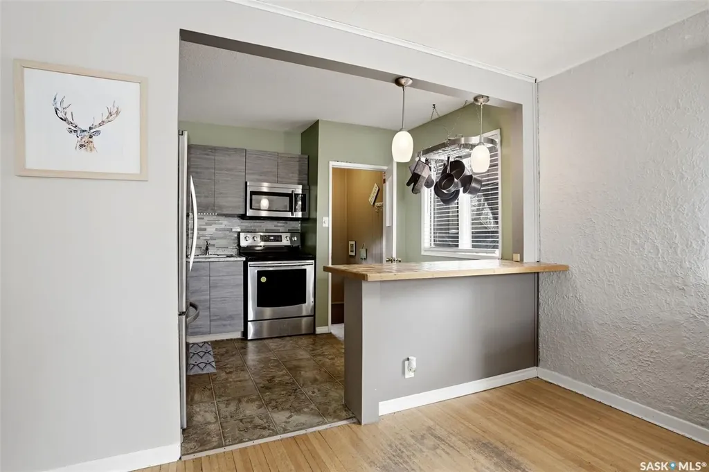2249 Atkinson Street Regina SK S4N 3X2