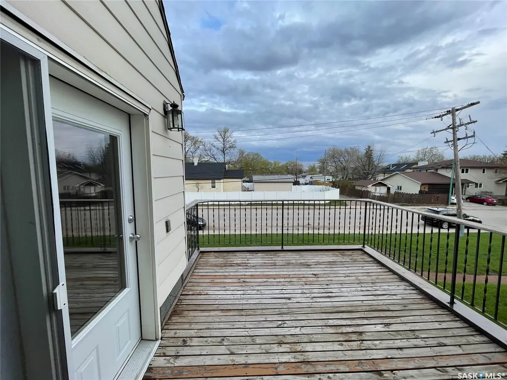 5026 10th Avenue Regina SK S4T 7P4