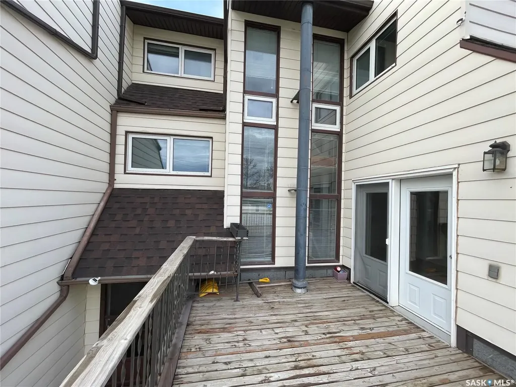 5026 10th Avenue Regina SK S4T 7P4