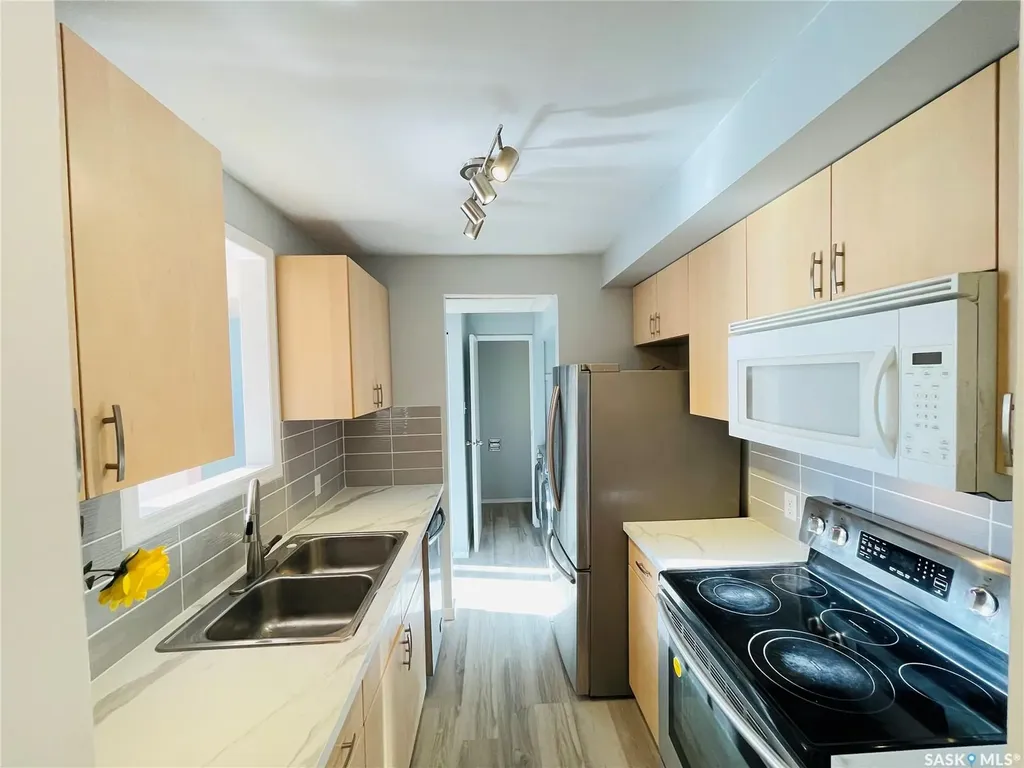 5026 10th Avenue Regina SK S4T 7P4