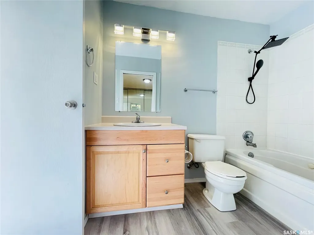 5026 10th Avenue Regina SK S4T 7P4