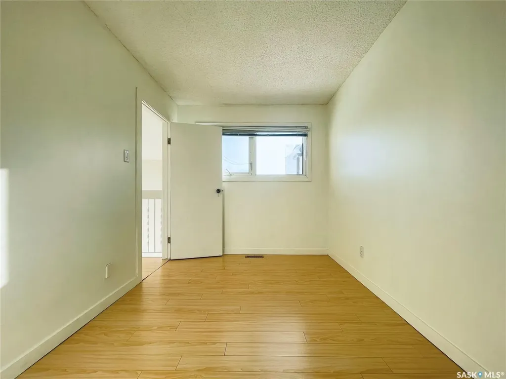 5026 10th Avenue Regina SK S4T 7P4
