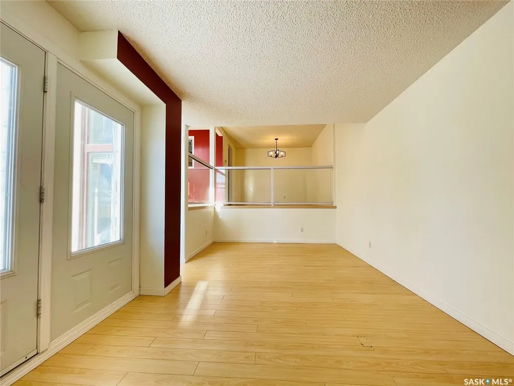 5026 10th Avenue Regina SK S4T 7P4