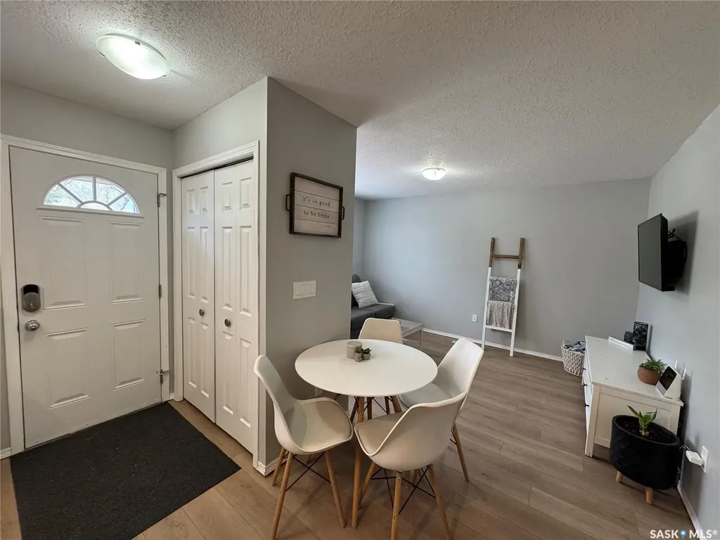 43 Marshall Crescent Regina SK S4R 4Y8