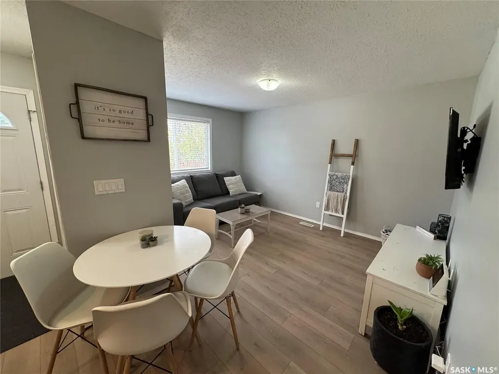 43 Marshall Crescent Regina SK S4R 4Y8