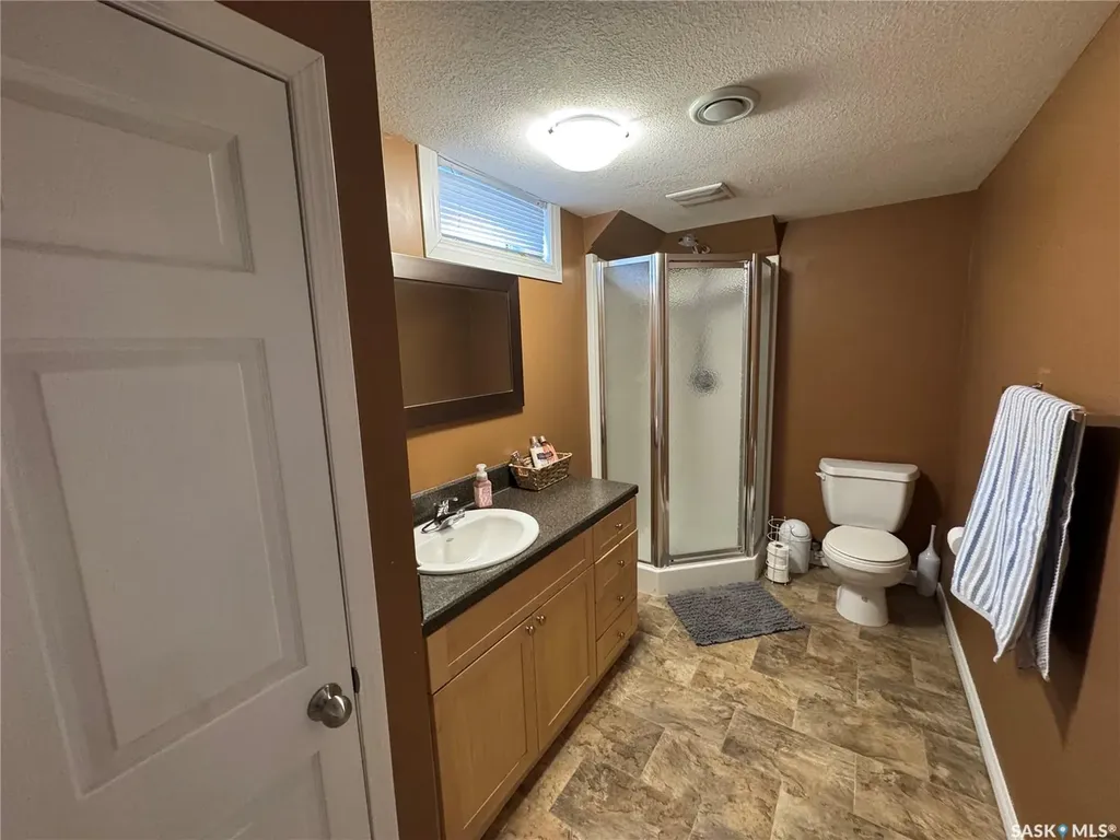 43 Marshall Crescent Regina SK S4R 4Y8