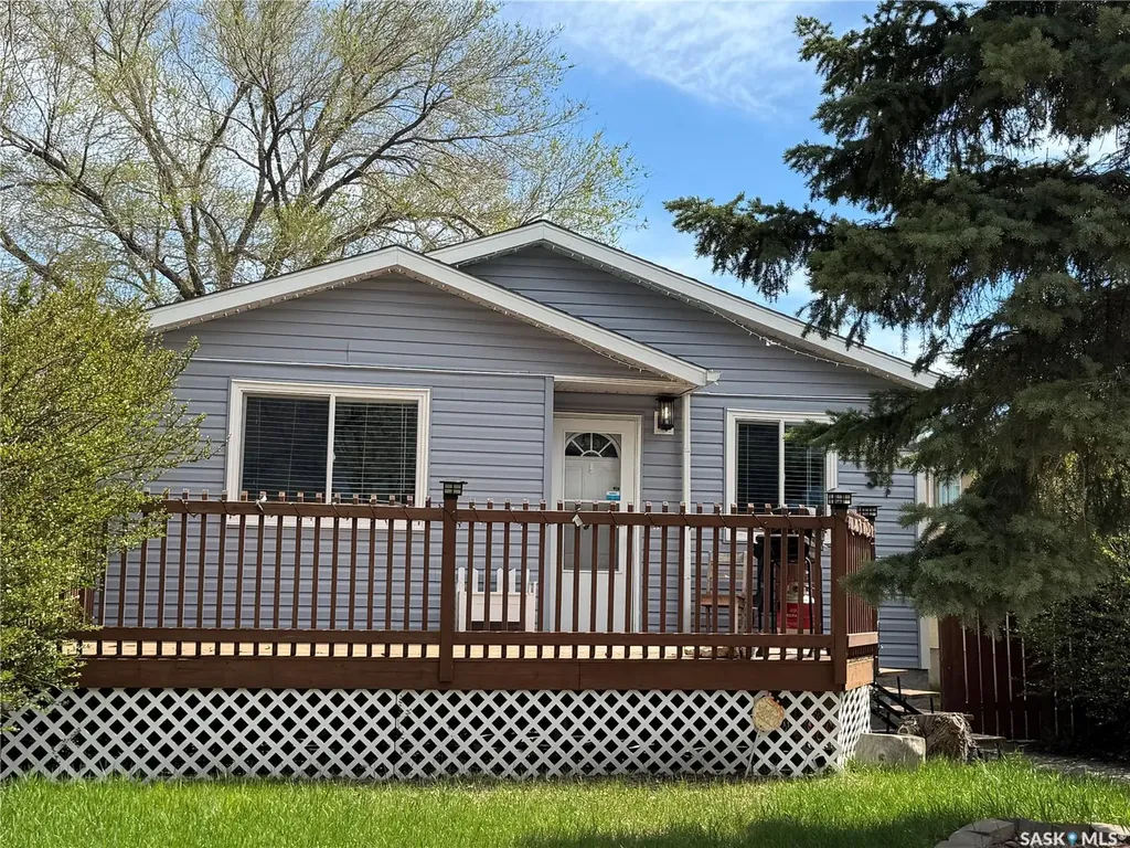 43 Marshall Crescent Regina SK S4R 4Y8