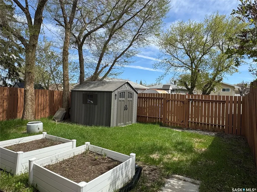 43 Marshall Crescent Regina SK S4R 4Y8