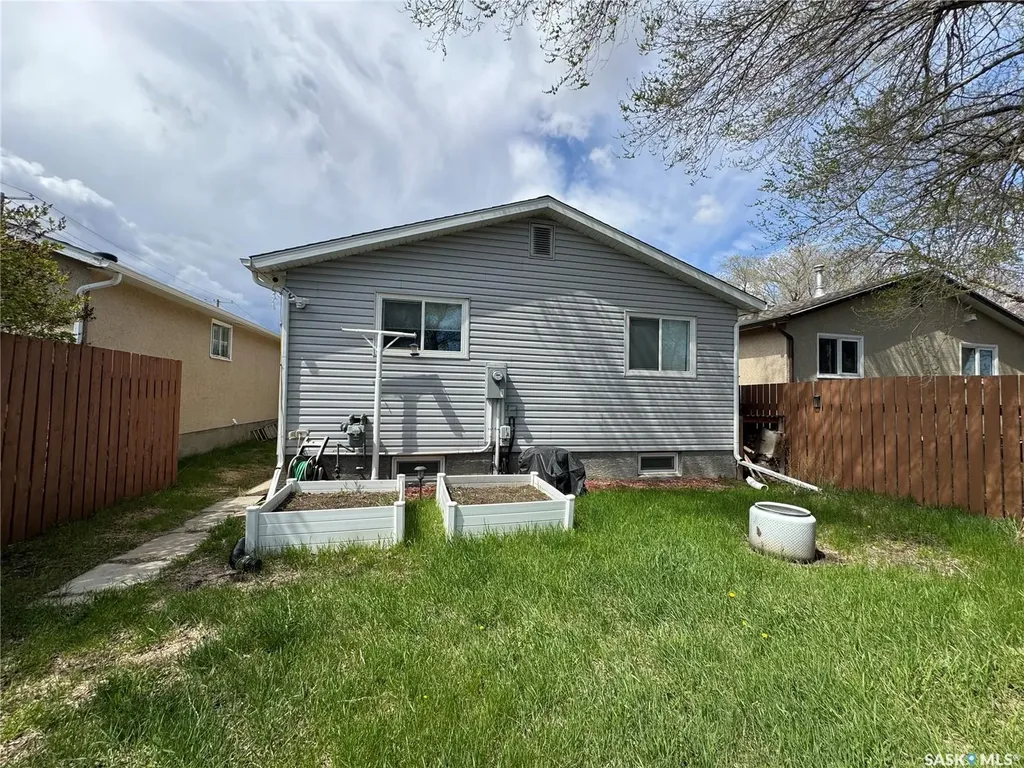 43 Marshall Crescent Regina SK S4R 4Y8