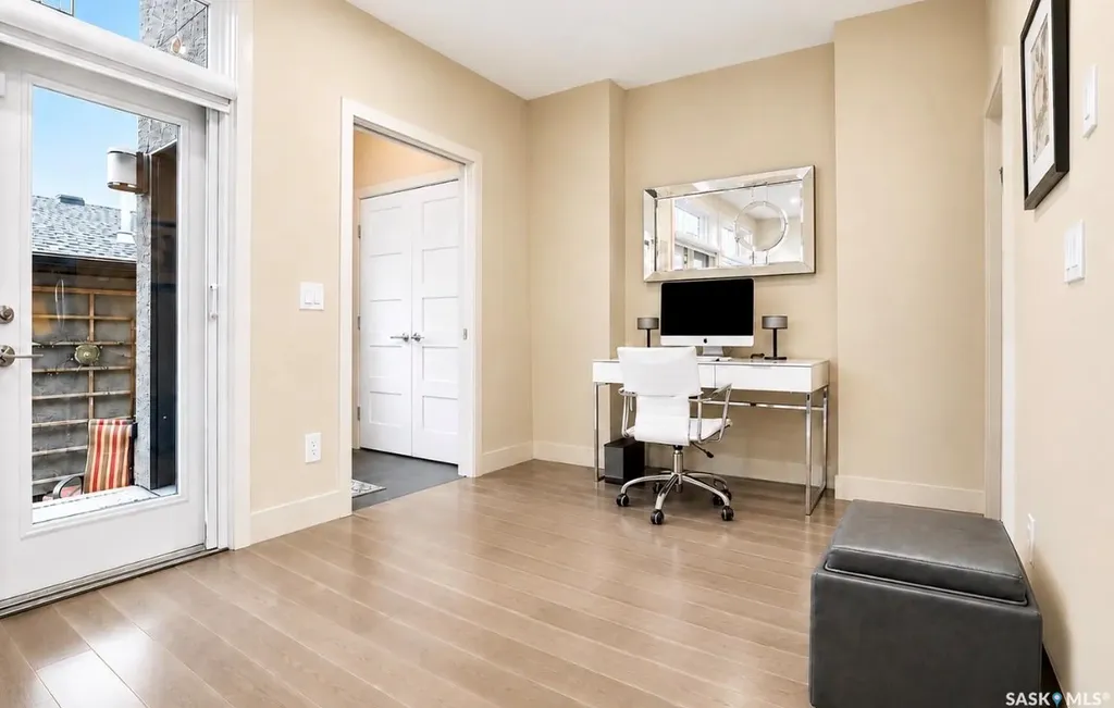 1212 Broadway Avenue E Saskatoon SK S7H 2A3