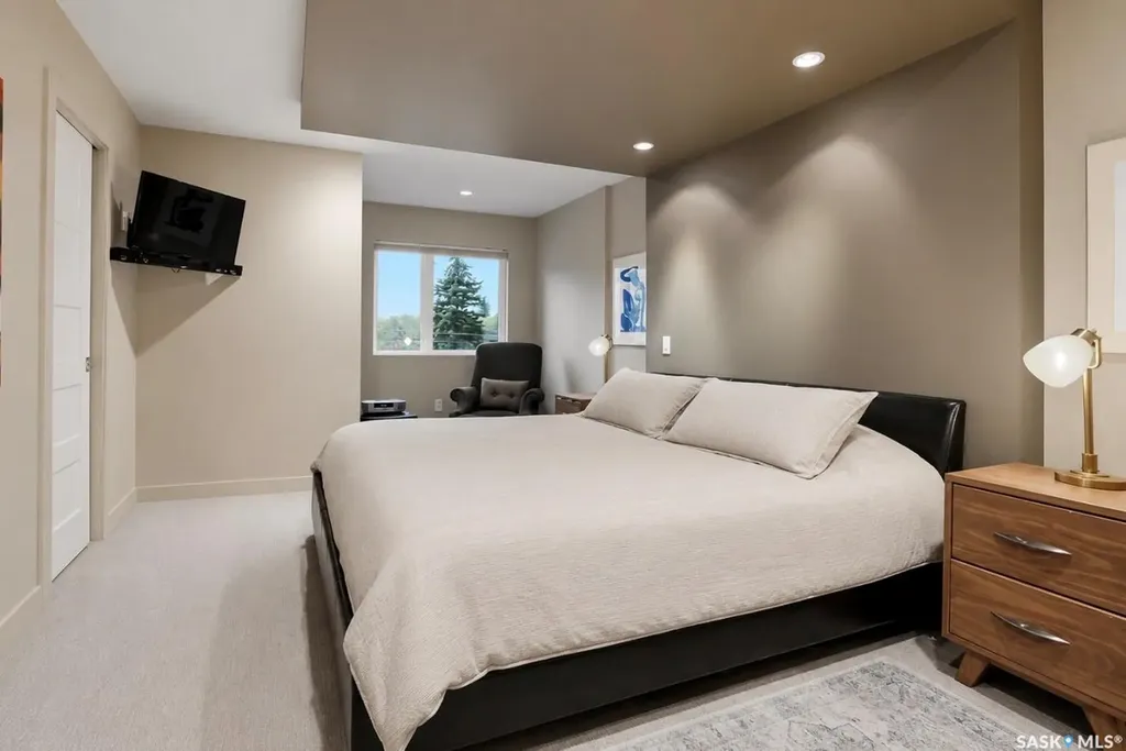 1212 Broadway Avenue E Saskatoon SK S7H 2A3
