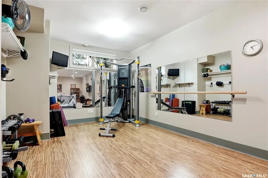 1212 Broadway Avenue E Saskatoon SK S7H 2A3