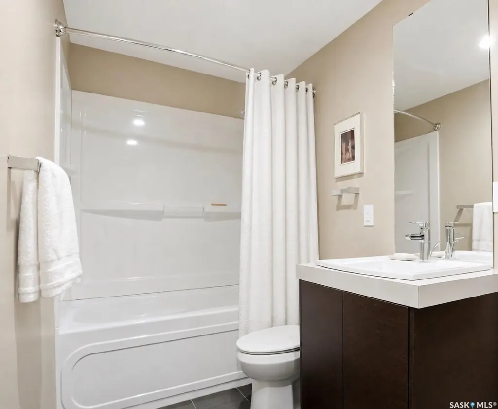 1212 Broadway Avenue E Saskatoon SK S7H 2A3