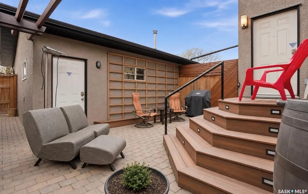 1212 Broadway Avenue E Saskatoon SK S7H 2A3