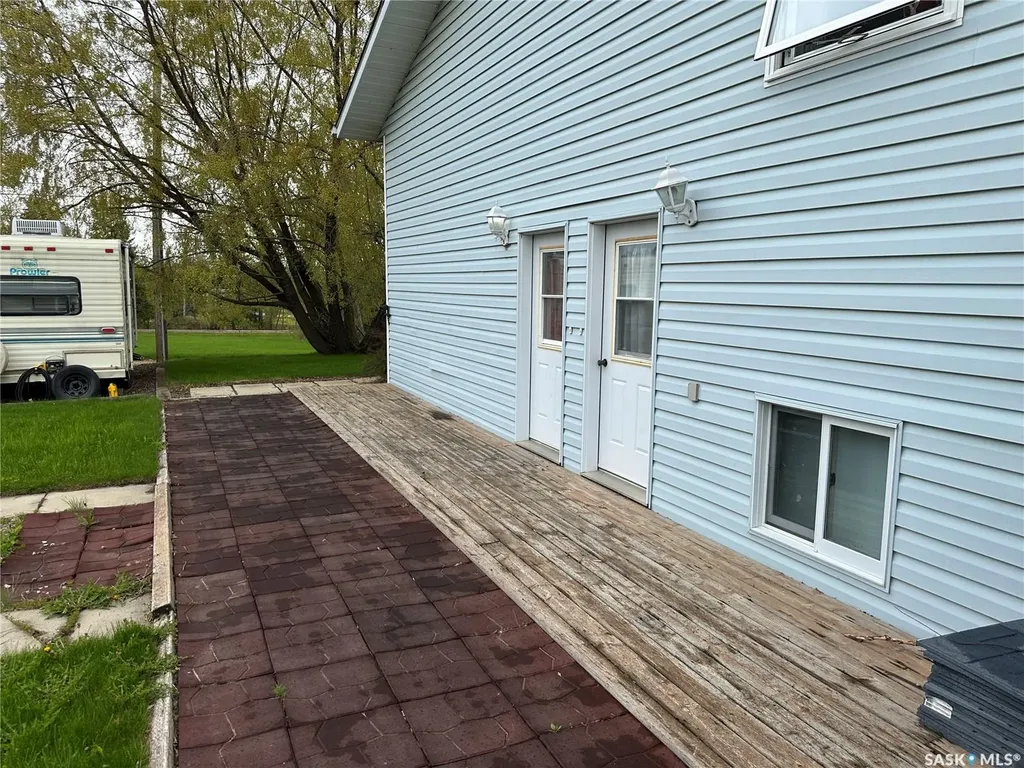 228 6th Avenue N Big River SK S0J 0E0