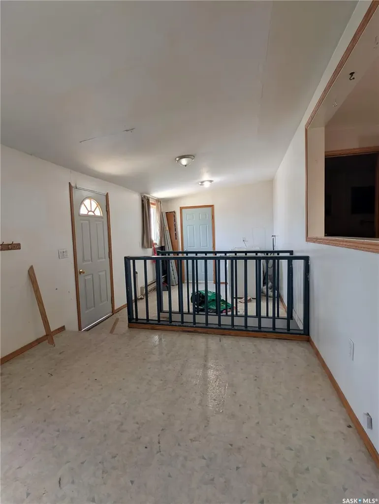 4366 Price Avenue Gull Lake SK S0N 1A0