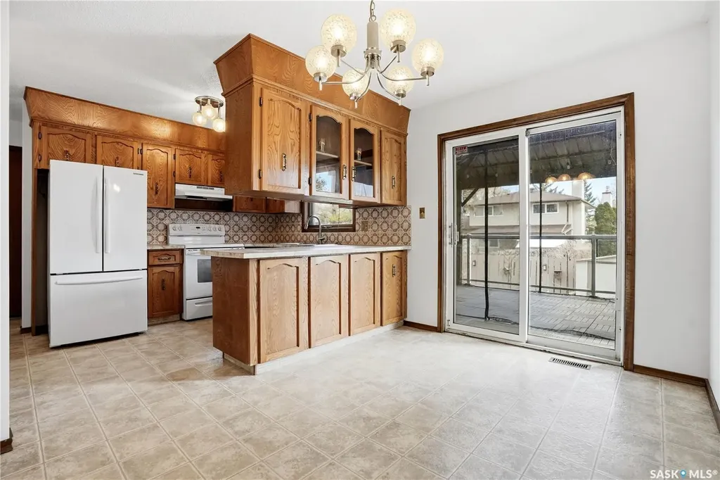 43 Springstein Avenue Regina SK S4R 7J4