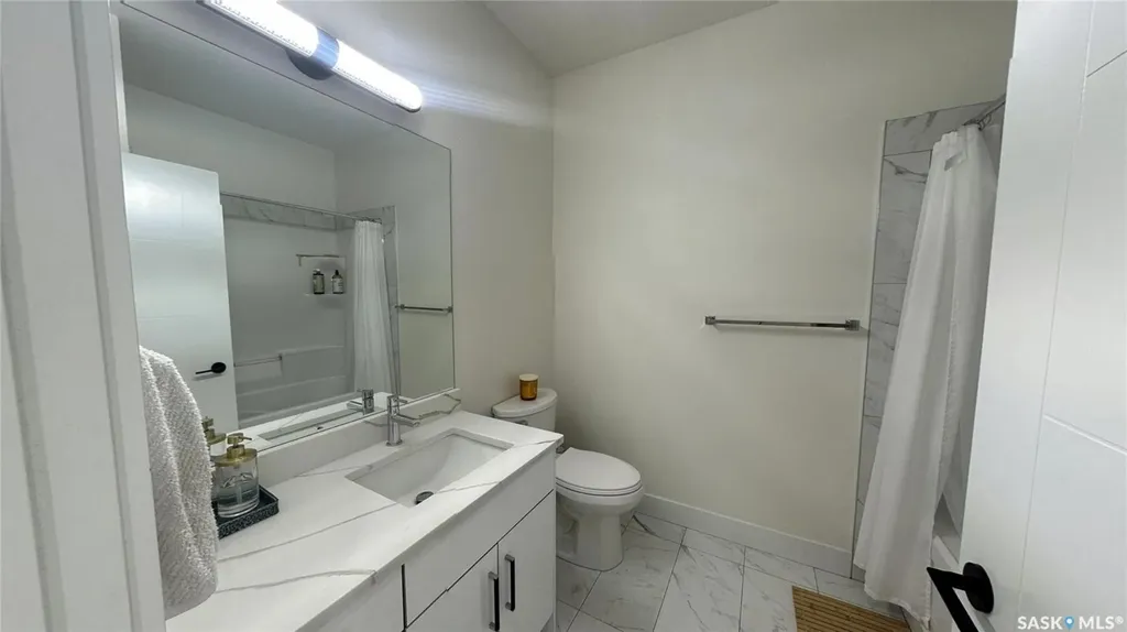 2535 Rosewood Drive Saskatoon SK S7V 0L8