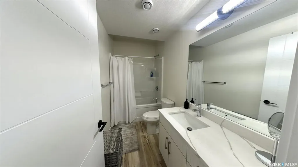 2535 Rosewood Drive Saskatoon SK S7V 0L8