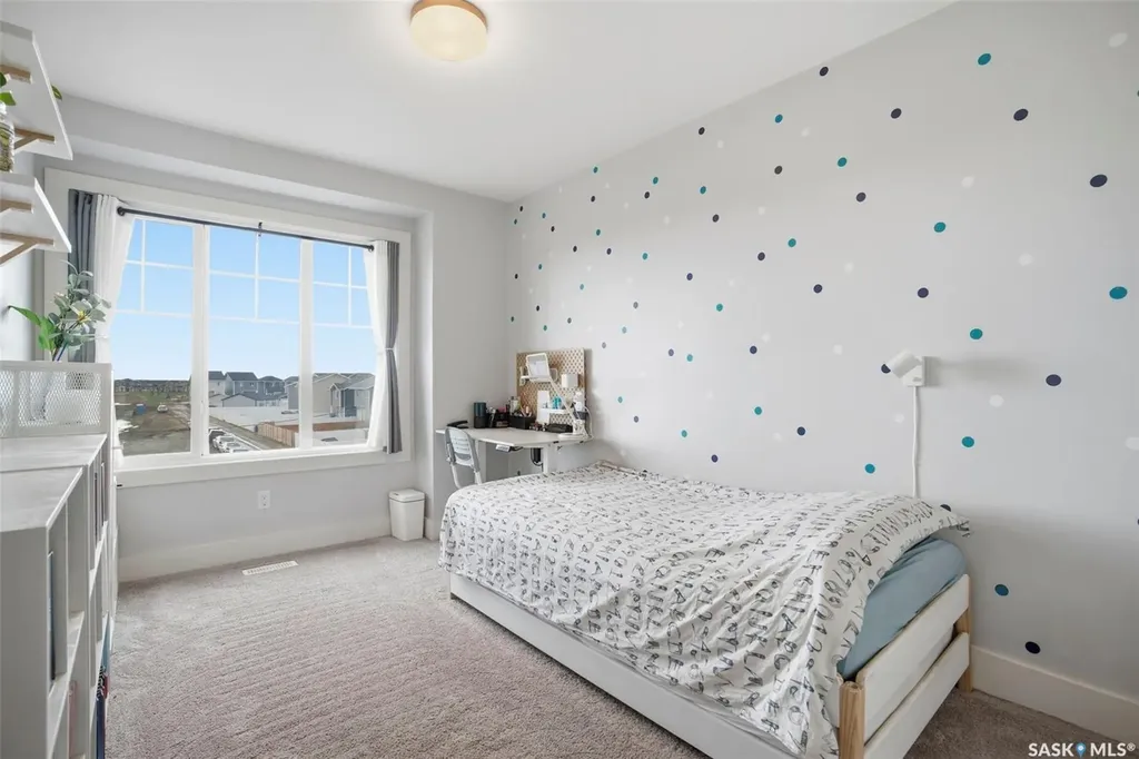 737 Meadows Boulevard Saskatoon SK S7V 0L3