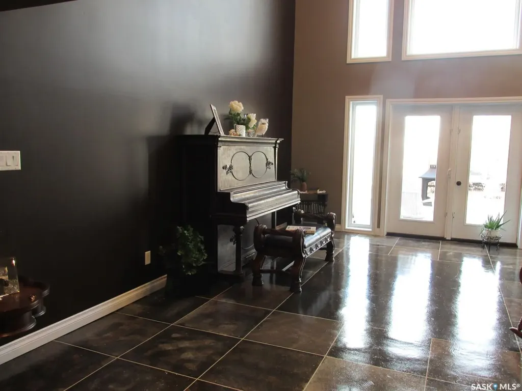 29 Hillview Drive Tobin Lake SK S0E 1E0