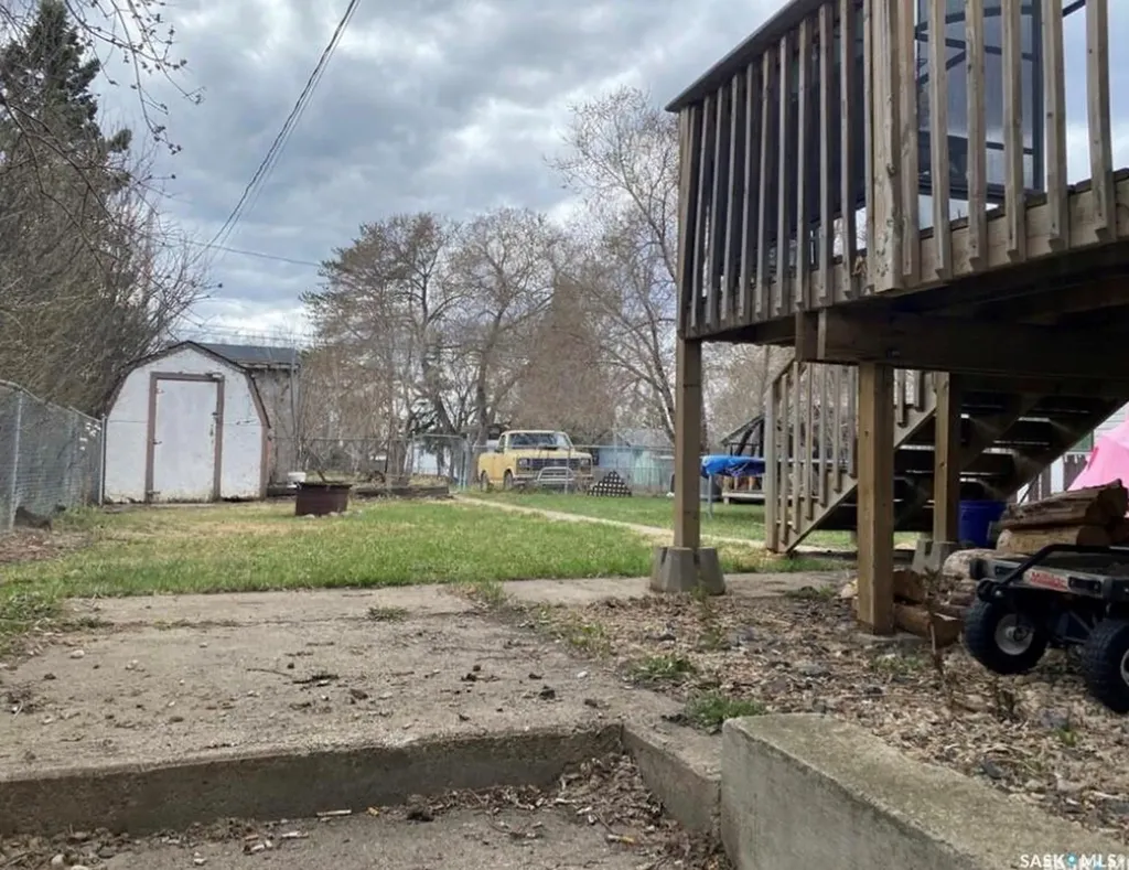 114 7th Avenue S Big River SK S0J 0E0