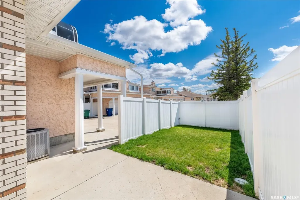 107 Rever Road Saskatoon SK S7T 0Y4