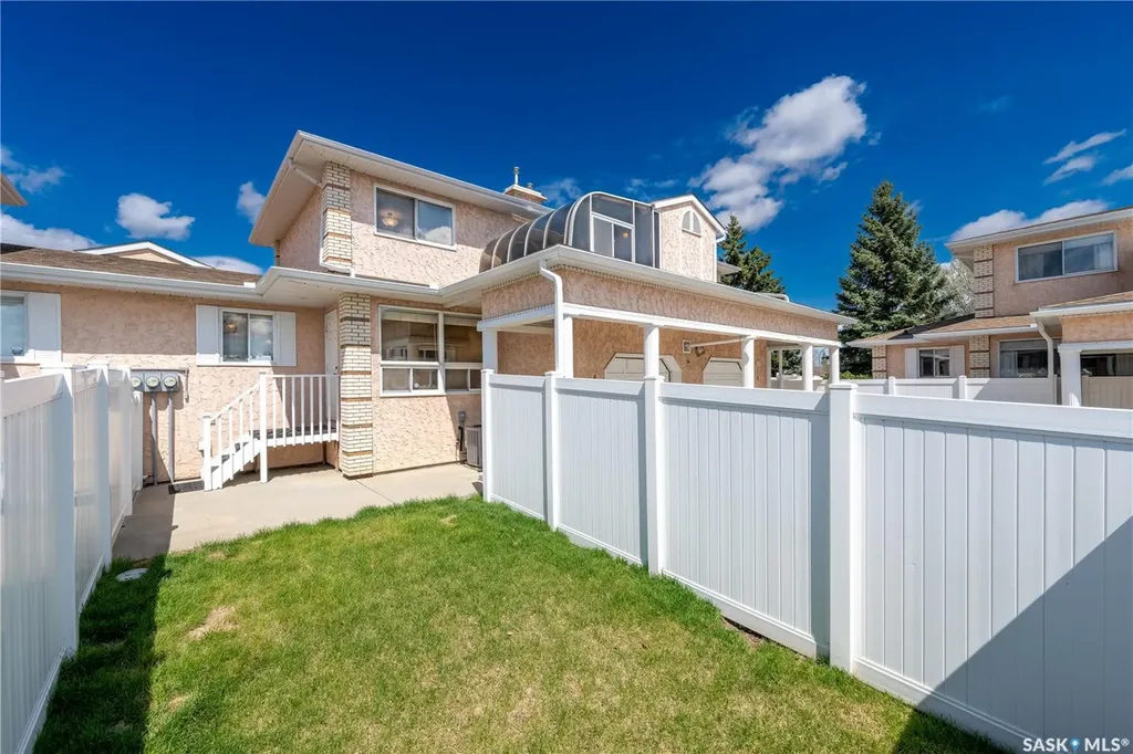 107 Rever Road Saskatoon SK S7T 0Y4
