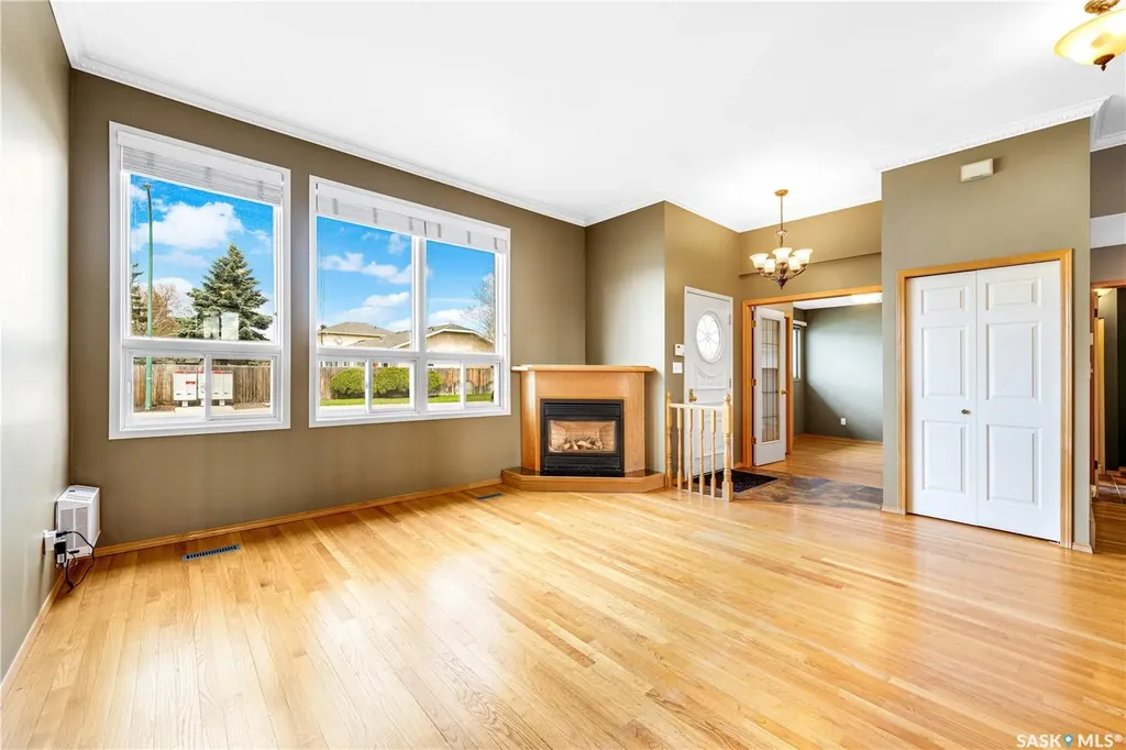107 Rever Road Saskatoon SK S7T 0Y4