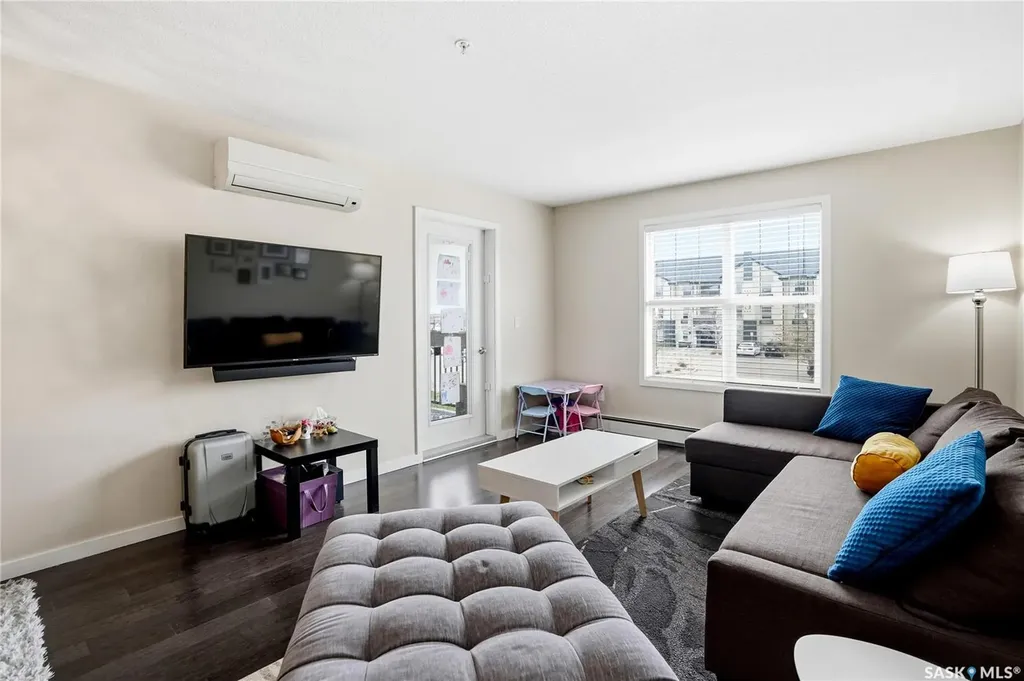 1640 Dakota Drive Regina SK S4Z 0A4
