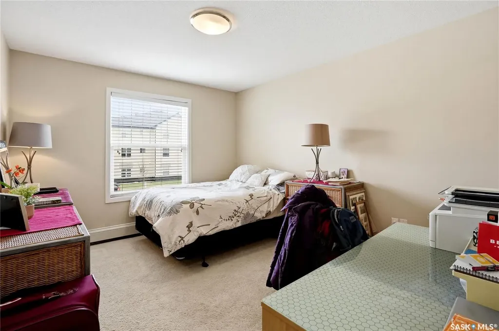 1640 Dakota Drive Regina SK S4Z 0A4