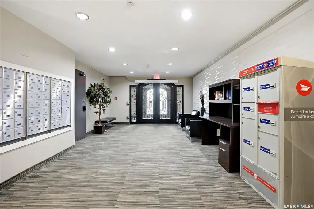 1640 Dakota Drive Regina SK S4Z 0A4