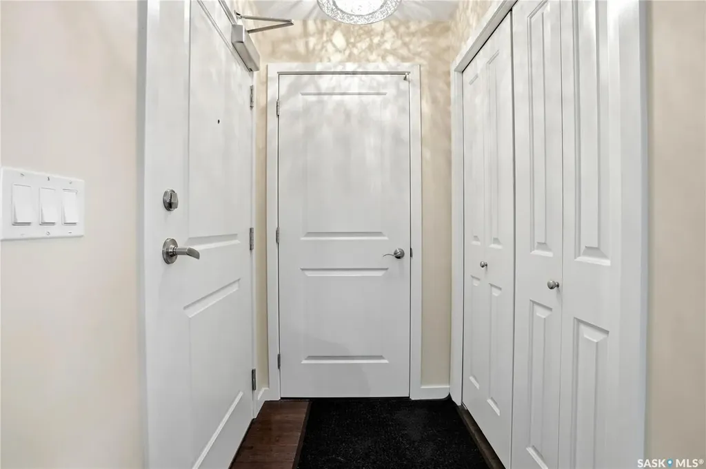 1640 Dakota Drive Regina SK S4Z 0A4