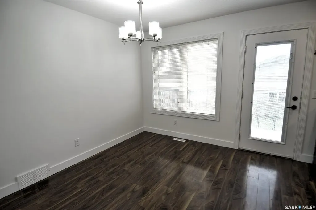 242 Geary Crescent Saskatoon SK S7R 0E6