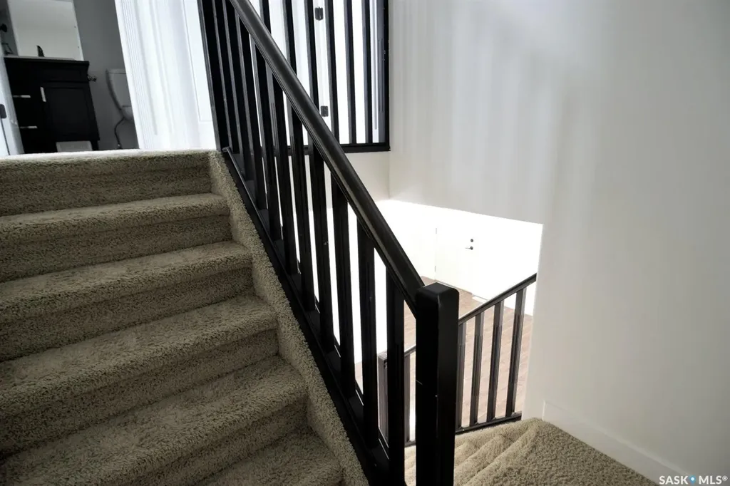 242 Geary Crescent Saskatoon SK S7R 0E6