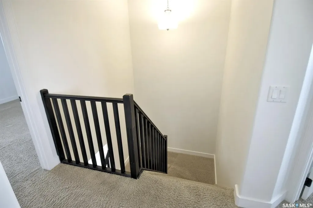 242 Geary Crescent Saskatoon SK S7R 0E6