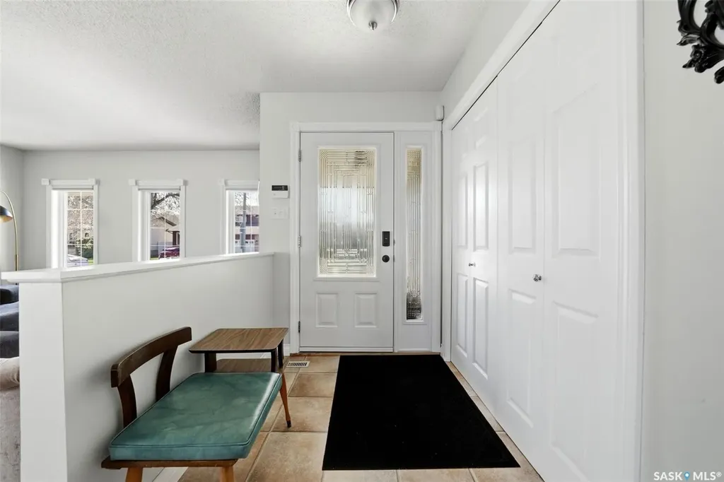 2947 More Crescent E Regina SK S4V 0T6