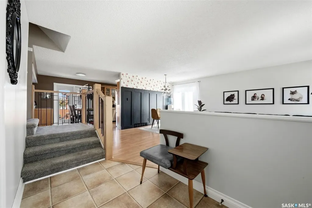 2947 More Crescent E Regina SK S4V 0T6