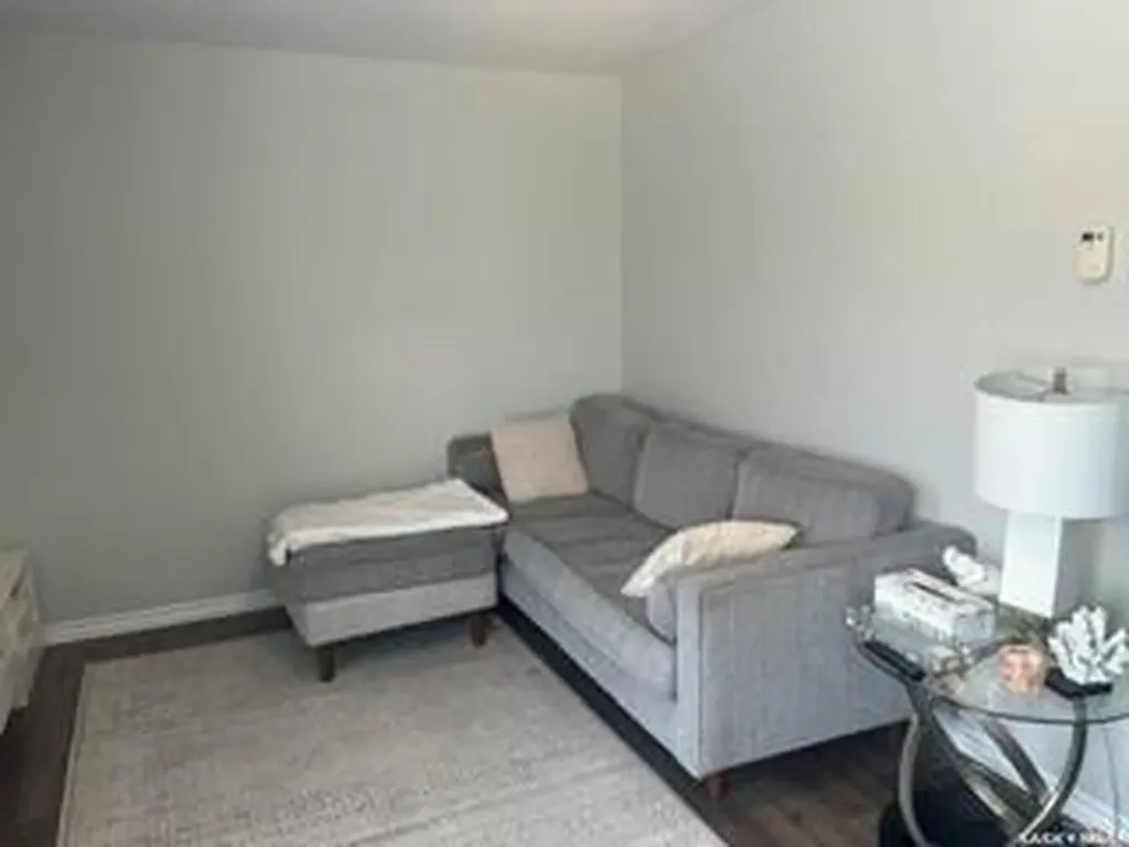 572 21st Street E Prince Albert SK S6V 1M4