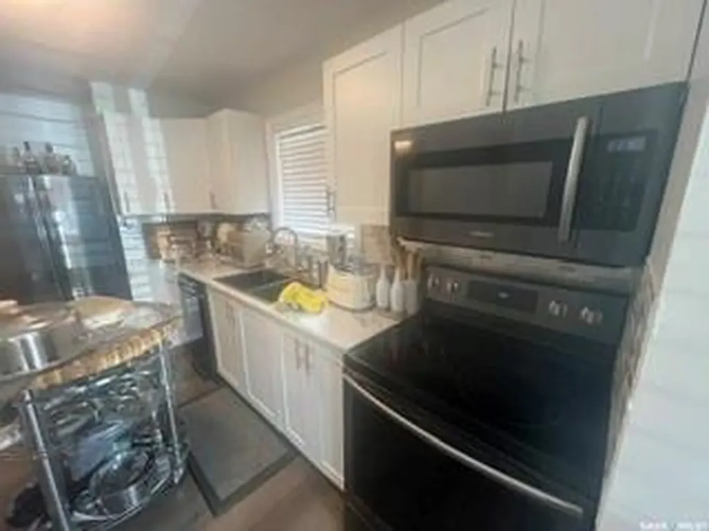 572 21st Street E Prince Albert SK S6V 1M4