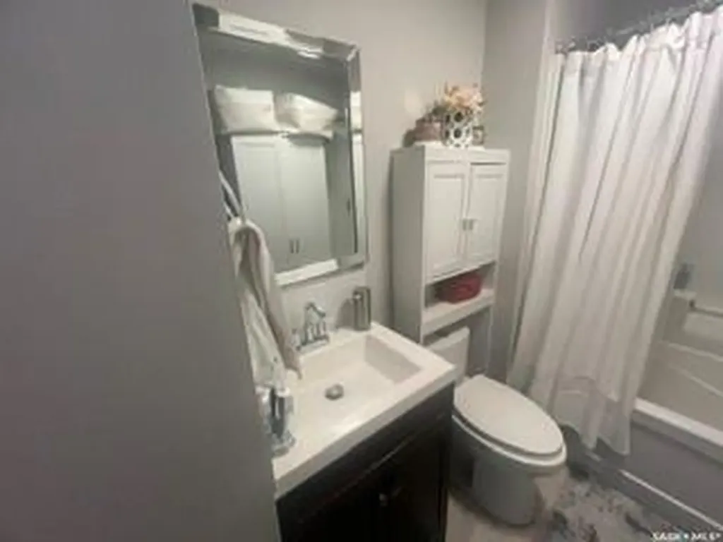572 21st Street E Prince Albert SK S6V 1M4