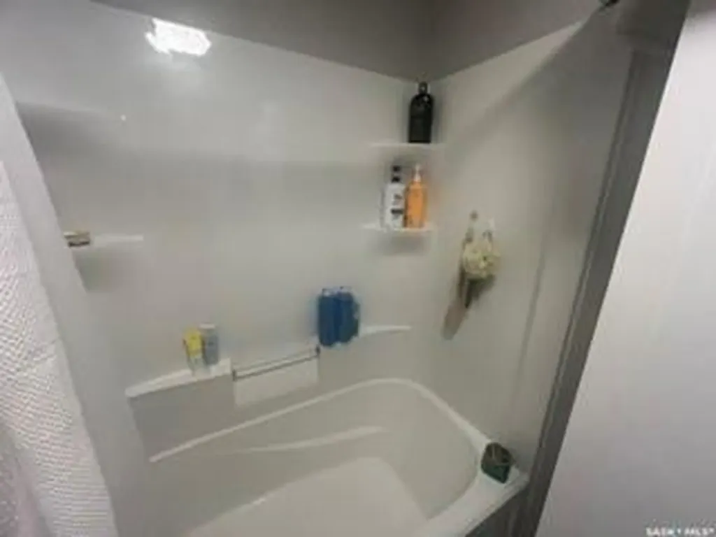 572 21st Street E Prince Albert SK S6V 1M4