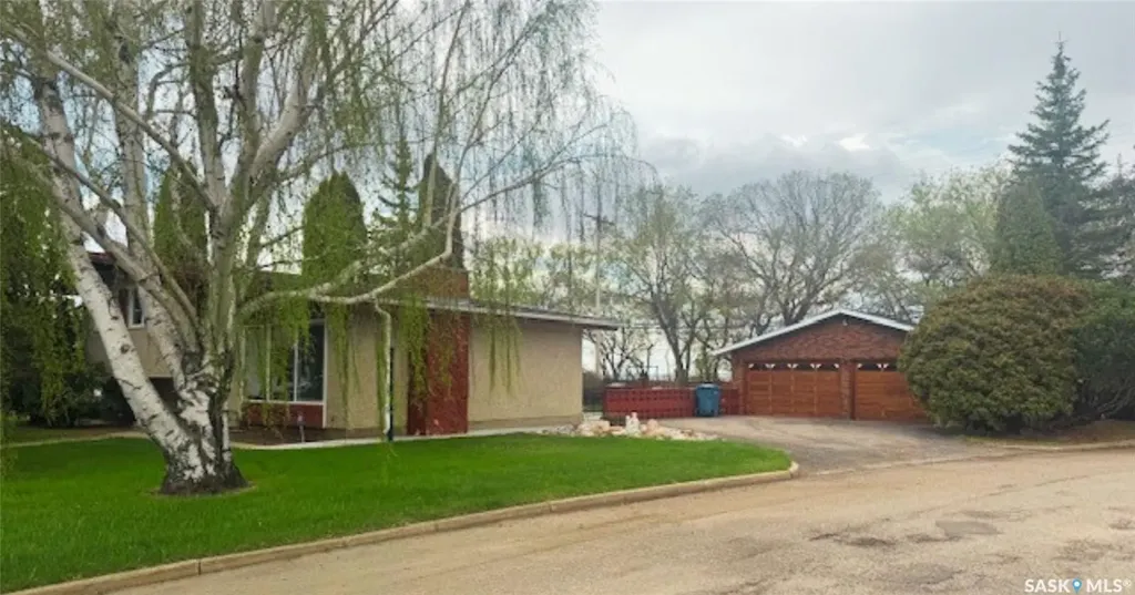 1591 91st Street North Battleford SK S9A 0A2