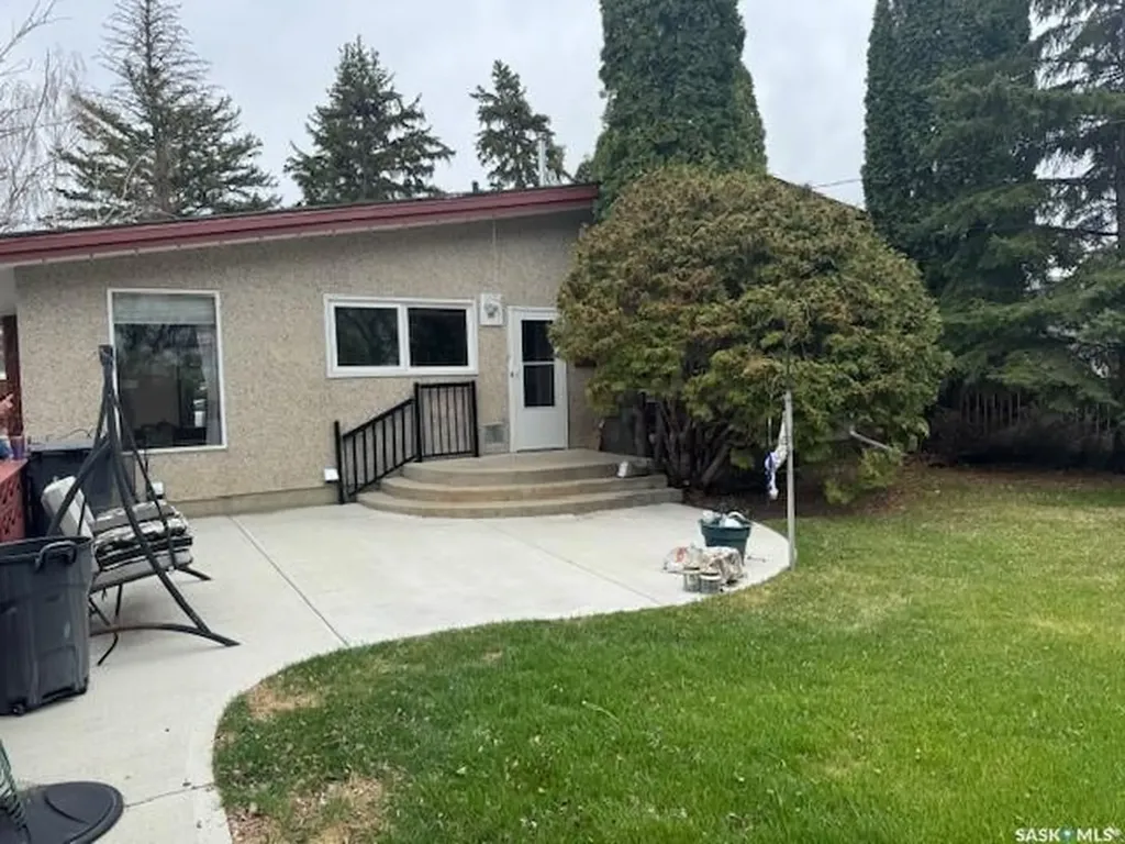 1591 91st Street North Battleford SK S9A 0A2