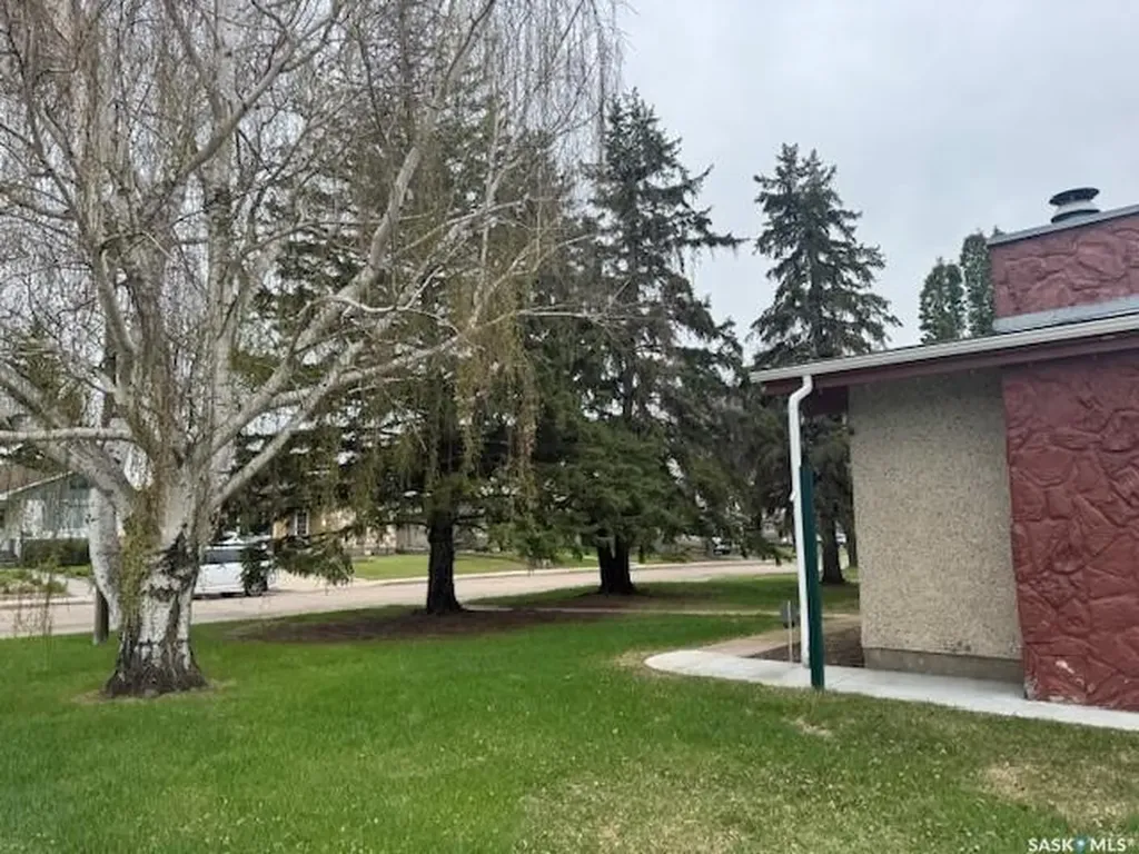 1591 91st Street North Battleford SK S9A 0A2